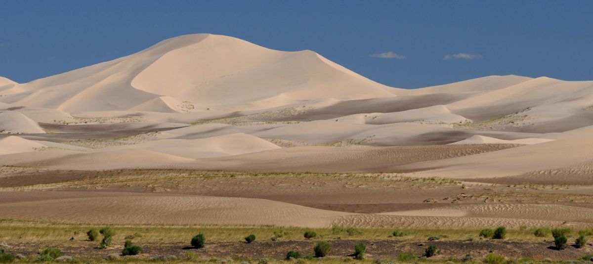 Gobi desert sand dunes Mongolia