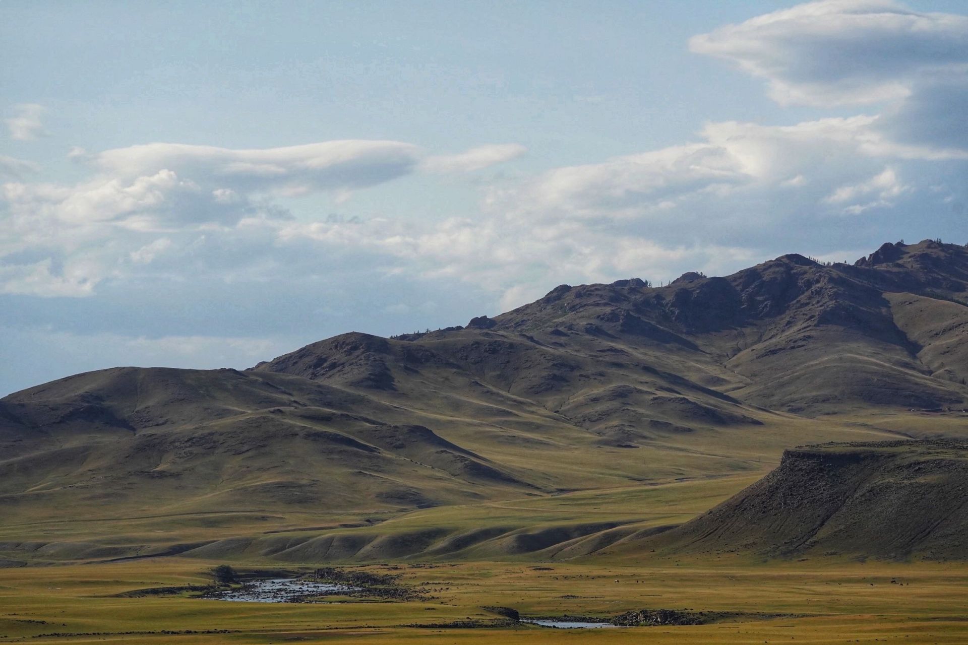 Central Mongolia has a beautiful open landscape and the Orkhon Valley National Park south of Karakorum is worth the adventure